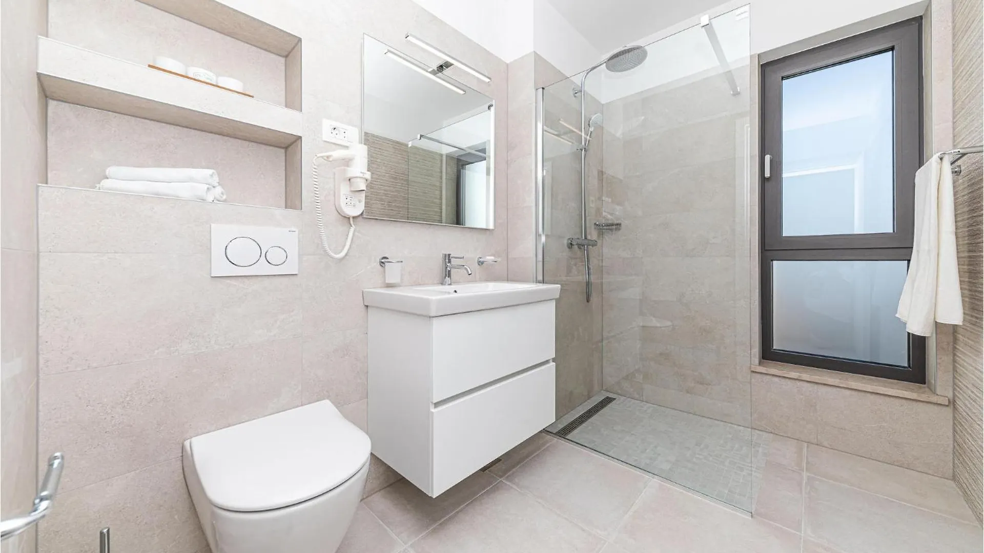 Lovely Home In Seget Vranjica With House Sea View 0*,